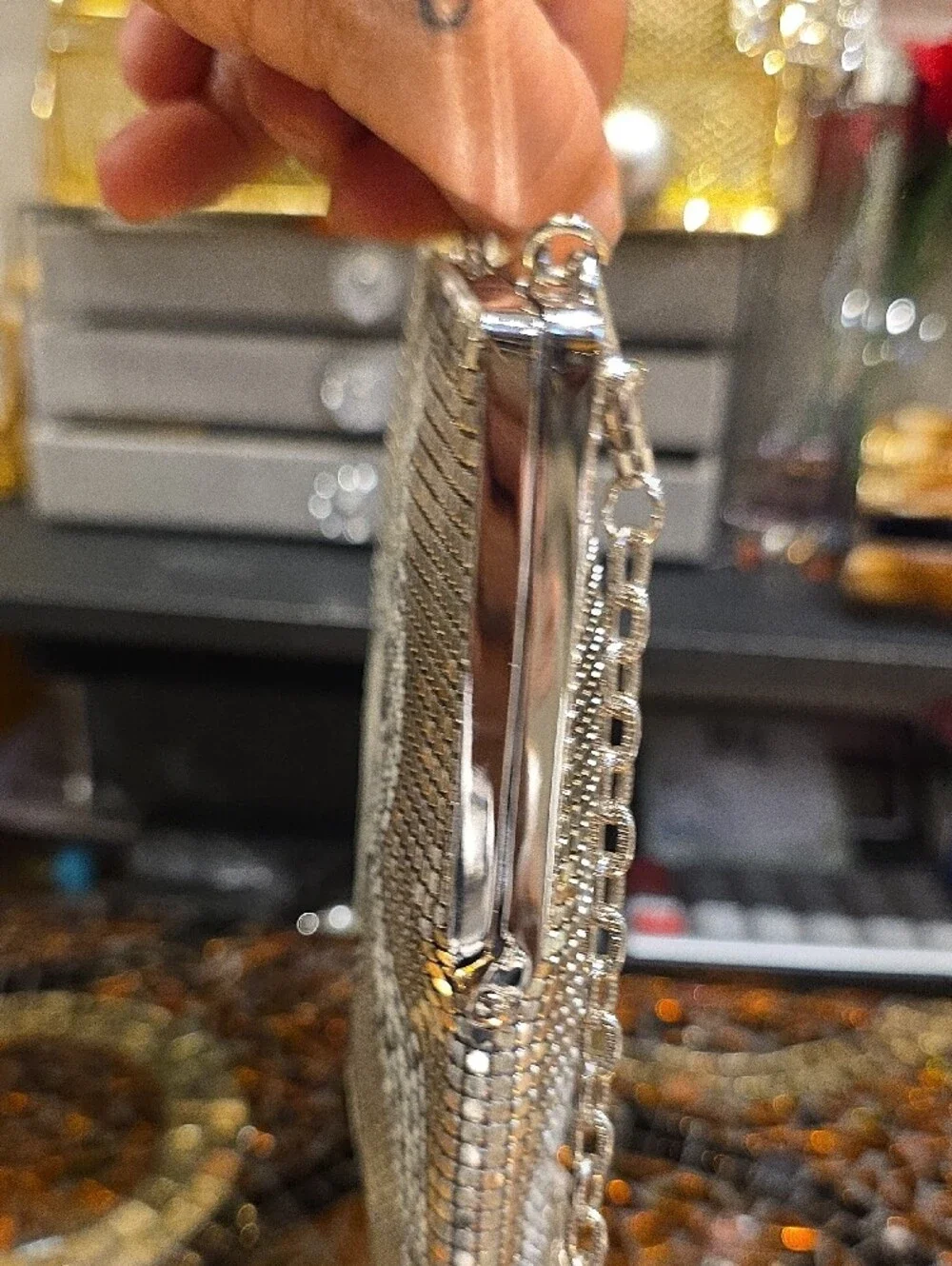 Silver Crystal Mesh Key & Card Holder with Embossed Art
